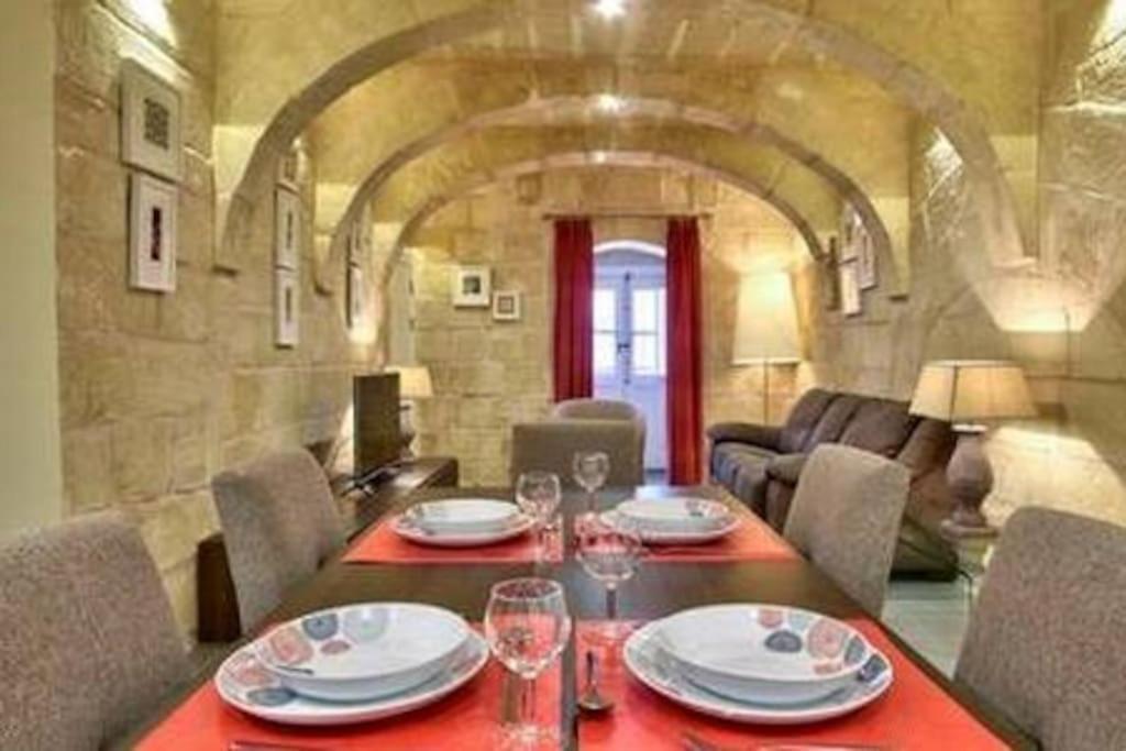 Vallettastay - Orangerie Two Bedroom Apartment 201 Екстериор снимка